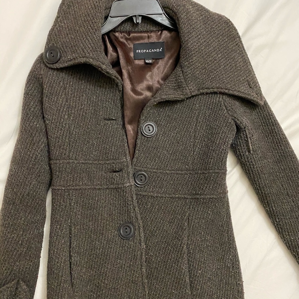 Coat - Picture 3 of 5